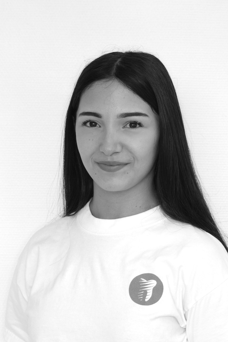 dareen-sw.jpg